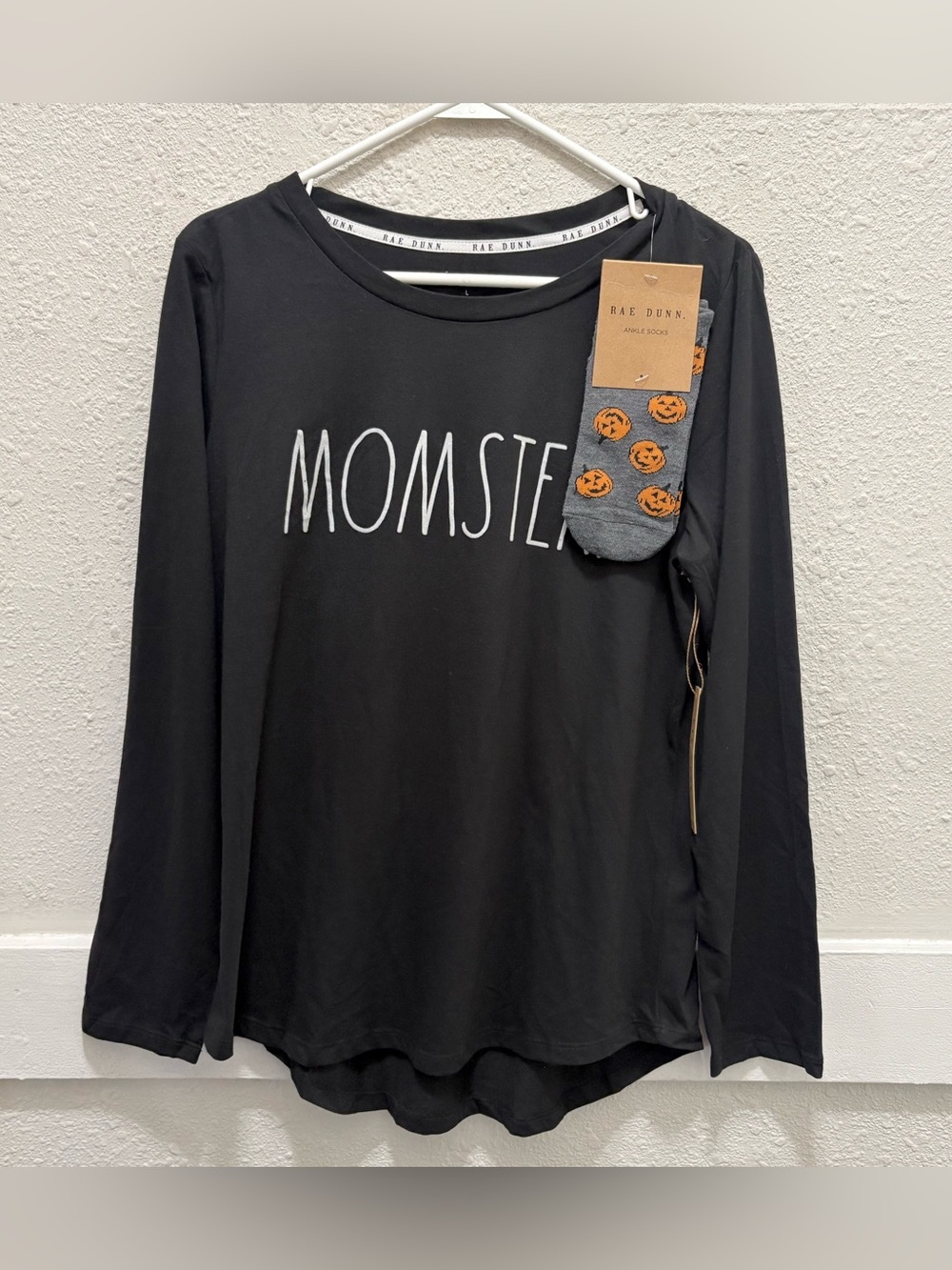 Rae Dunn "Momster" Halloween Long Sleeve Top with Socks NWT Large
